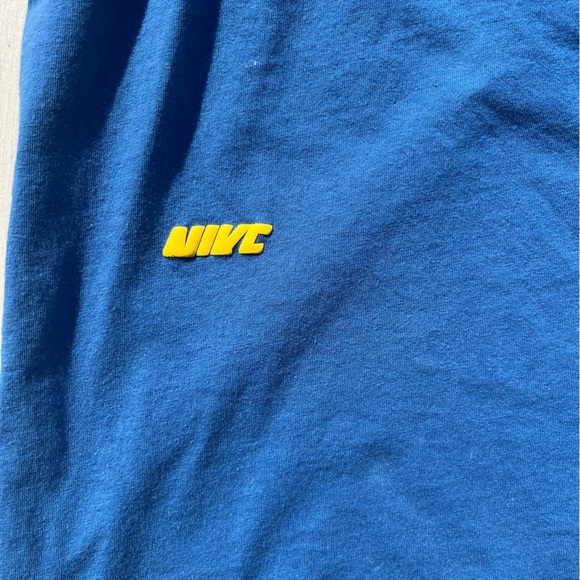 Men's Nike T-Shirt Blue All-Over Spell XL Swish Logo Streetwear City Sports - Picture 5 of 15